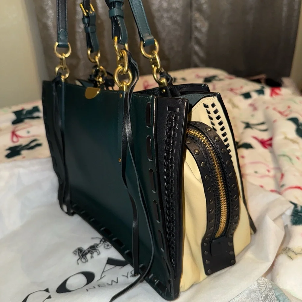 Coach Dark Green and Black Leather Shoulder Bag - Picture 2 of 5